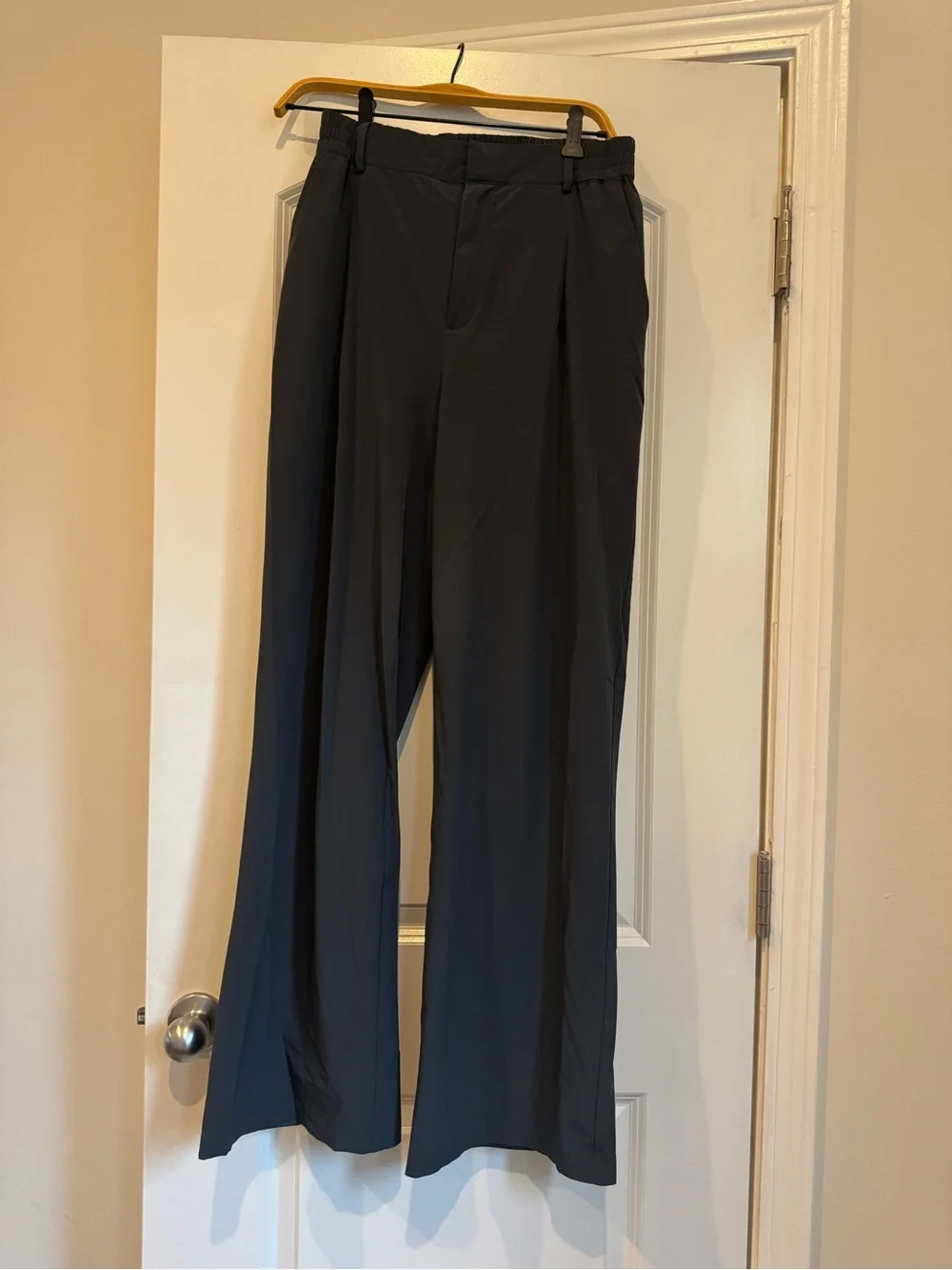 ALO High Waist Pursuit Trouser